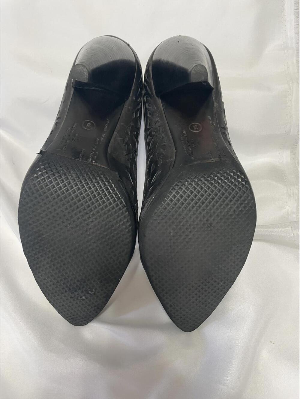 All Saints Black laser cut women's pumps Size 8B NWOT - Picture 4 of 7
